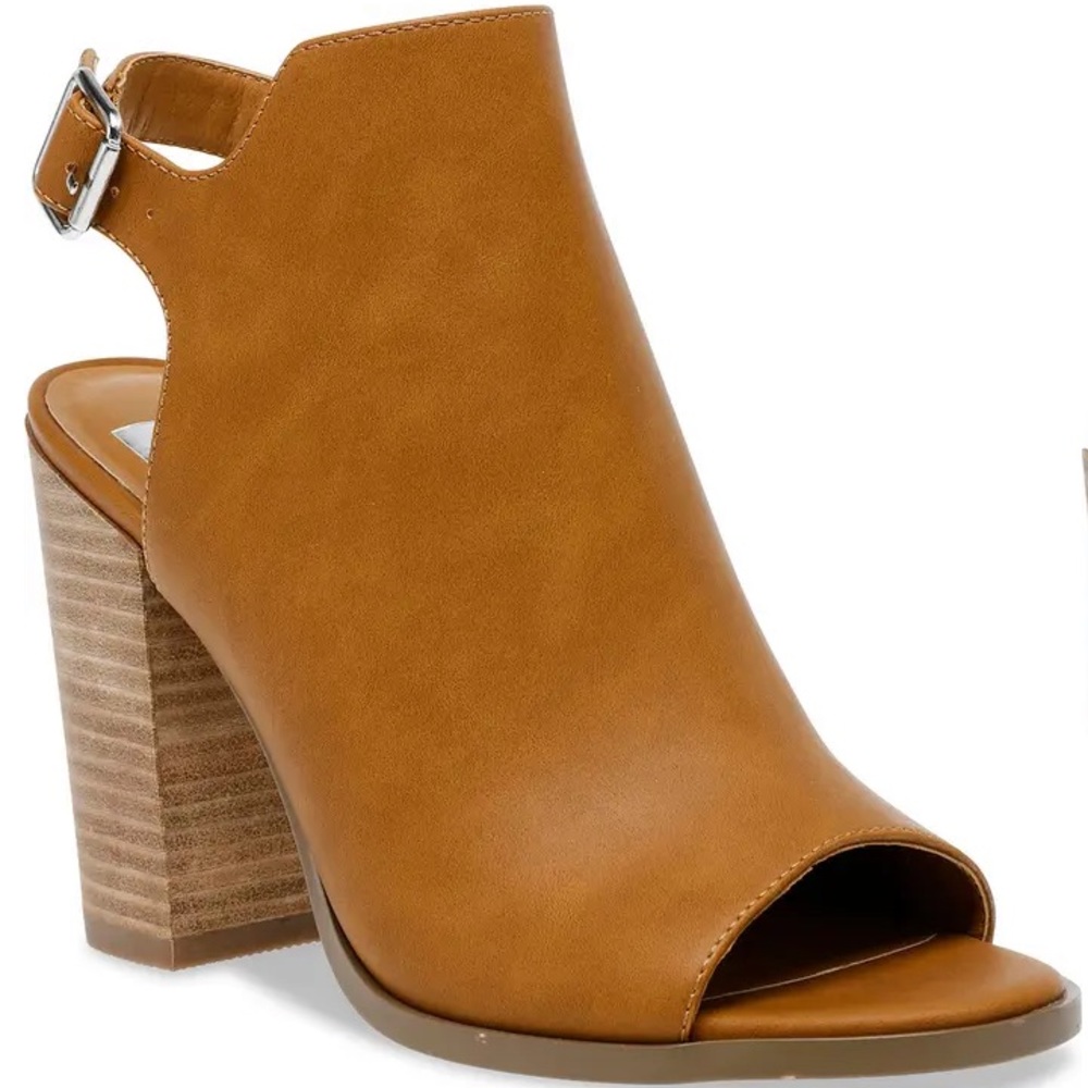 DV DOLCE VITA Booker Sandal